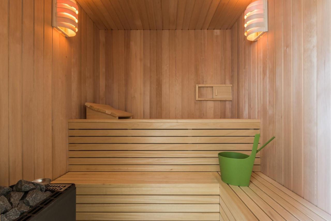קרקוב אם זיי Ferienhaus Fuer Die Ganze Familie - Kamin-Sauna-See מראה חיצוני תמונה